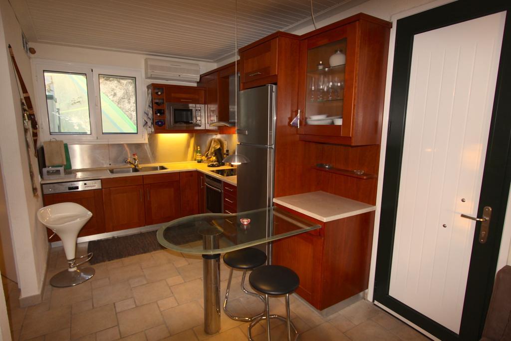 Corfu Glyfada Menigos Beach Apartments المظهر الخارجي الصورة