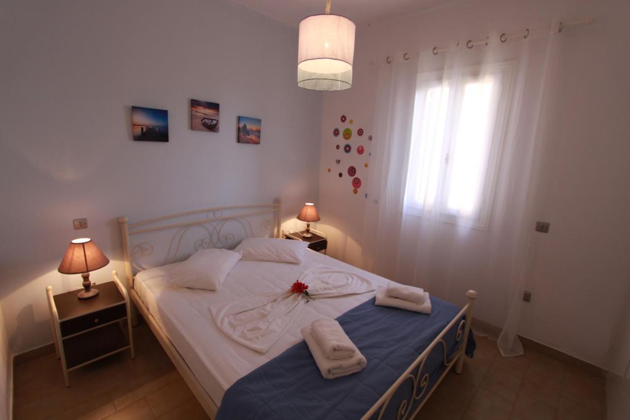 Corfu Glyfada Menigos Beach Apartments المظهر الخارجي الصورة