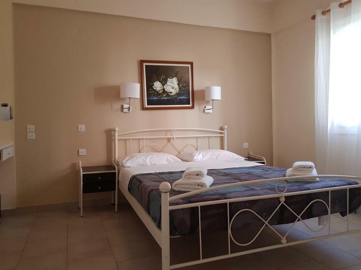 Corfu Glyfada Menigos Beach Apartments المظهر الخارجي الصورة